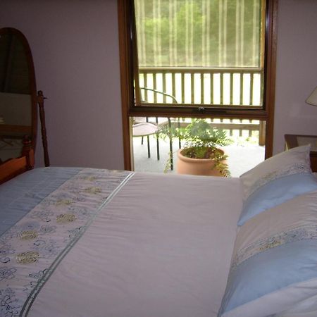 Shady Brook Cottages Harrietville Exterior photo